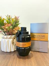 Inspired By VIKTOR & ROLF SPICEBOMB EXTREME
